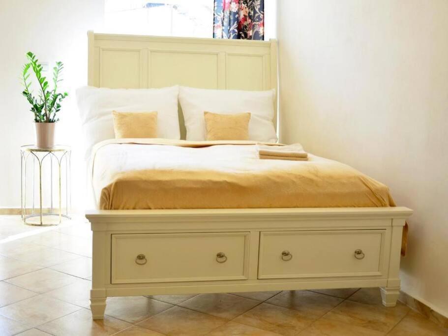 Apartment Elizabeth 1 Košice Buitenkant foto